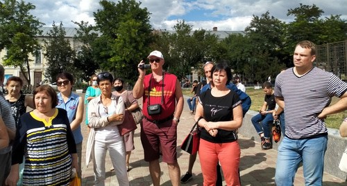 Pickets and a gathering in support of Belarusian citizens in Astrakhan, August 15, 2020. Photo by Alena Sadovskaya for the Caucasian Knot Pickets and a gathering in support of Belarusian citizens in Astrakhan, August 15, 2020. Photo by Alena Sadovskaya for the Caucasian Knot