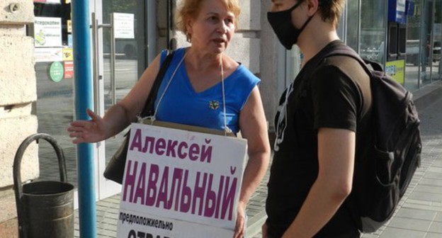 Tamara Grodnikova holds solo picket in Volgograd. Photo by Tatiana Filimonova for the Caucasian Knot Tamara Grodnikova holds solo picket in Volgograd. Photo by Tatiana Filimonova for the Caucasian Knot