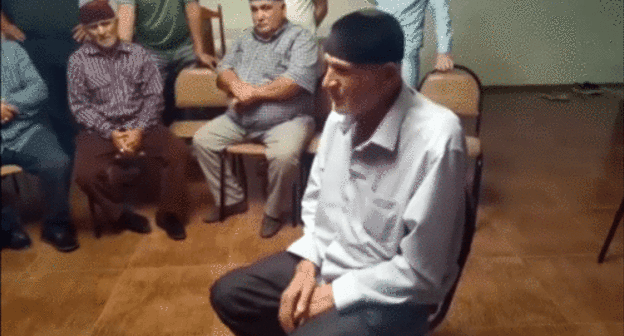 Screenshot from video condemning Akhmed Zakaev: https://www.instagram.com/p/CFEWFelJ3j4/ Screenshot from video condemning Akhmed Zakaev: https://www.instagram.com/p/CFEWFelJ3j4/