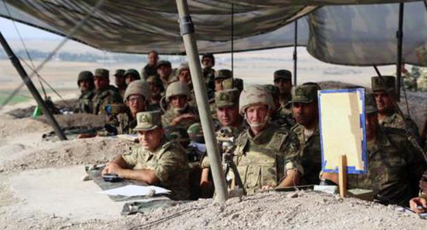 Soldiers of the Azerbaijani army. Photo http://mod.gov.az/ru/foto-arhiv-045/?&pagen=3 Soldiers of the Azerbaijani army. Photo http://mod.gov.az/ru/foto-arhiv-045/?&pagen=3