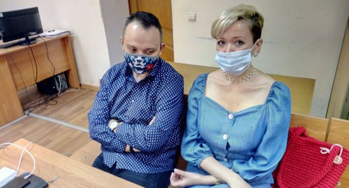 Anastasia Shevchenko and her advocate Sergei Badamshin. Photo by Konstantin Volgin for the "Caucasian Knot" Anastasia Shevchenko and her advocate Sergei Badamshin. Photo by Konstantin Volgin for the "Caucasian Knot"