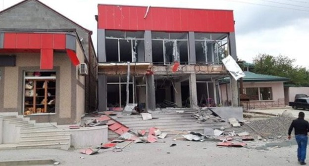 House destroyed as a result of shelling. Photo: press service of the Ministry of Emergencies of Nagorno-Karabakh, https://www.facebook.com/RescueServiceOfTheNKR/photos/pcb.3730512163649898/3730511716983276/?type=3&theater House destroyed as a result of shelling. Photo: press service of the Ministry of Emergencies of Nagorno-Karabakh, https://www.facebook.com/RescueServiceOfTheNKR/photos/pcb.3730512163649898/3730511716983276/?type=3&theater
