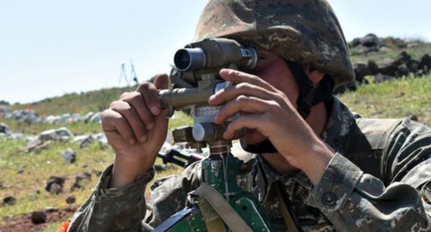 A soldier of the Armenian army. Photo by the press service of the Armenian Ministry of Defence https://mil.am/hy/news/8385 A soldier of the Armenian army. Photo by the press service of the Armenian Ministry of Defence https://mil.am/hy/news/8385