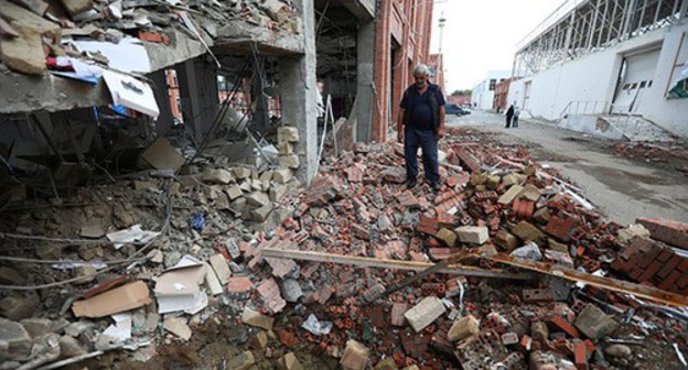 A destroyed residential house in the city of Gandja, October 2020. Photo: REUTERS/Aziz Karimov A destroyed residential house in the city of Gandja, October 2020. Photo: REUTERS/Aziz Karimov