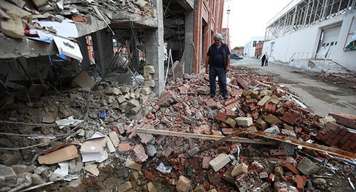 A destroyed residential house in the city of Gandja, October 2020. Photo: REUTERS/Aziz Karimov A destroyed residential house in the city of Gandja, October 2020. Photo: REUTERS/Aziz Karimov