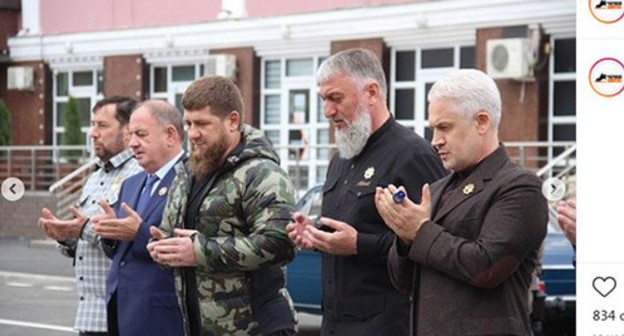 Ramzan Kadyrov (in the center) at the opening of the reconstructed streets of Nursultan Nazarbaev and Industrialnaya in Grozny. Screenshot https://www.instagram.com/p/CF-FEDQp5BF/ Ramzan Kadyrov (in the center) at the opening of the reconstructed streets of Nursultan Nazarbaev and Industrialnaya in Grozny. Screenshot https://www.instagram.com/p/CF-FEDQp5BF/