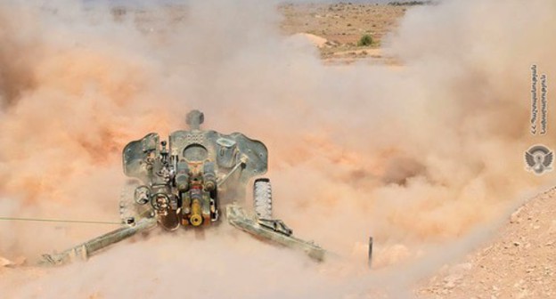 Canon fire. Photo: press office of the MoD of Armenia Canon fire. Photo: press office of the MoD of Armenia