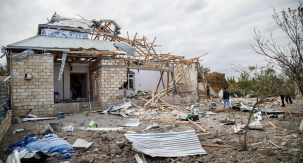 Destroyed house in the Terter District. Photo by Aziz Karimov for the Caucasian Knot Destroyed house in the Terter District. Photo by Aziz Karimov for the Caucasian Knot