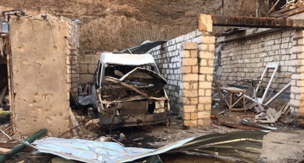 Consequences of shelling Stepanakert. Photo by Alvard Grigoryan for the "Caucasian Knot" Consequences of shelling Stepanakert. Photo by Alvard Grigoryan for the "Caucasian Knot"