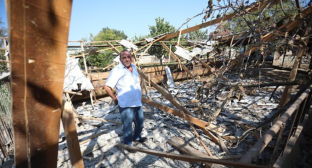 A home destroyed by shelling in the town of Ağdam, October 19, 2020. Photo by Aziz Karimov for the "Caucasian Knot" A home destroyed by shelling in the town of Ağdam, October 19, 2020. Photo by Aziz Karimov for the "Caucasian Knot"