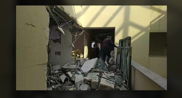 Maternity hospital partially destroyed as a result of shelling attack on Stepanakert, October 28, 2020. Screenshot: www.facebook.com/mfankr/posts/3520231274700741 Maternity hospital partially destroyed as a result of shelling attack on Stepanakert, October 28, 2020. Screenshot: www.facebook.com/mfankr/posts/3520231274700741