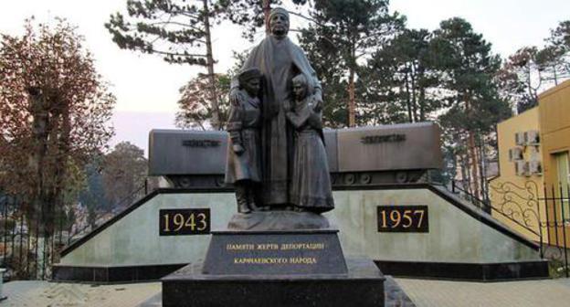 The Memorial to the Victims of the Deportation opened up for public in the village of Uchkenen on May 2, 2014. Photo by Leonid Tarasyev https://lookmytrips.com/585e8900ff9367418508a421/pamiatnik-zhertvam-deportatsii-ff9367 The Memorial to the Victims of the Deportation opened up for public in the village of Uchkenen on May 2, 2014. Photo by Leonid Tarasyev https://lookmytrips.com/585e8900ff9367418508a421/pamiatnik-zhertvam-deportatsii-ff9367