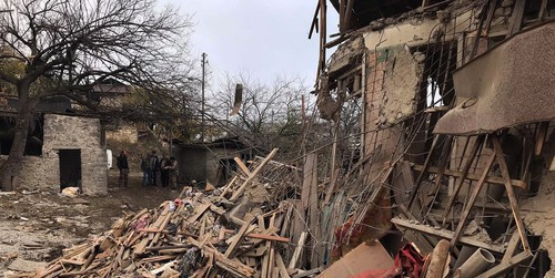 A house damaged in a shelling attack in Nagorno-Karabakh, November 6, 2020. Photo by Alvard Grigoryan for the "Caucasian Knot" A house damaged in a shelling attack in Nagorno-Karabakh, November 6, 2020. Photo by Alvard Grigoryan for the "Caucasian Knot"