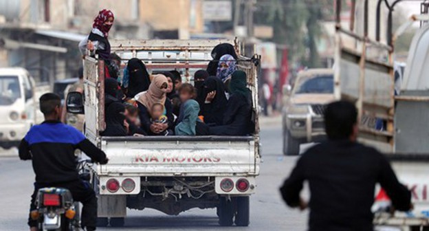 Women and children in the truck. Syria, October 2019. Photo: REUTERS/Khalil Ashawi Women and children in the truck. Syria, October 2019. Photo: REUTERS/Khalil Ashawi