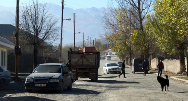 Last Kelbajar residents leaving the city, November 16, 2020. Photo by Armine Martirosyan for the Caucasian Knot Last Kelbajar residents leaving the city, November 16, 2020. Photo by Armine Martirosyan for the Caucasian Knot