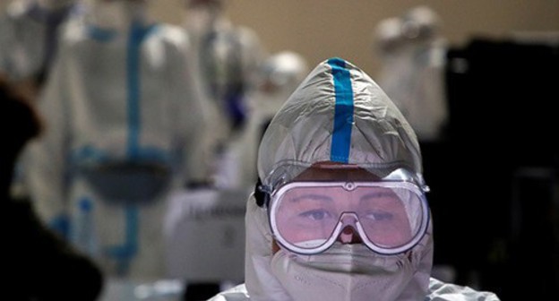 Medical workers. Photo: REUTERS/Maxim Shemetov Medical workers. Photo: REUTERS/Maxim Shemetov