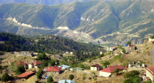 Berdzor (Lachin), 2011. Photo by Ліонкінг, https://commons.wikimedia.org/w/index.php?curid=11227977 Berdzor (Lachin), 2011. Photo by Ліонкінг, https://commons.wikimedia.org/w/index.php?curid=11227977