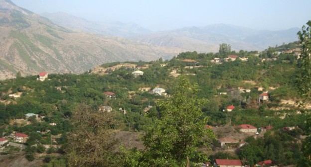 Lachin (Berdzor). Photo by Ліонкінг, https://commons.wikimedia.org/w/index.php?curid=11227977 Lachin (Berdzor). Photo by Ліонкінг, https://commons.wikimedia.org/w/index.php?curid=11227977