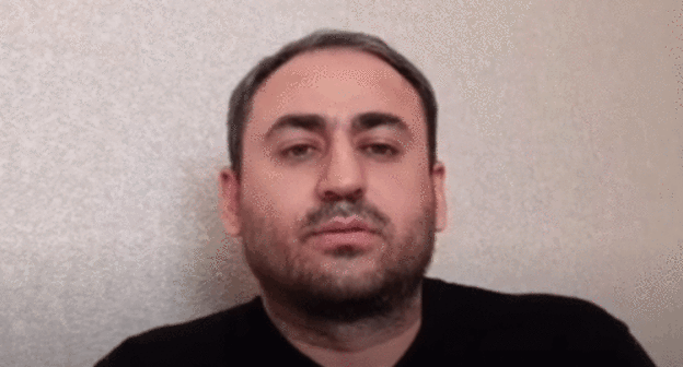 Afghan Sadygov. Screenshot of the video azel tv Hakimiyyətin son fırıldaq çabası-Əfqan Sadıqov https://www.youtube.com/watch?v=yNwWuK1CoIQ Afghan Sadygov. Screenshot of the video azel tv Hakimiyyətin son fırıldaq çabası-Əfqan Sadıqov https://www.youtube.com/watch?v=yNwWuK1CoIQ