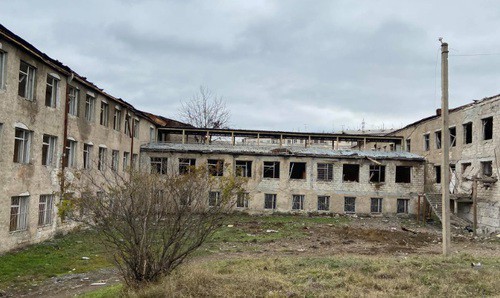 Stepanakert Secondary School No. 1 was damaged from shelling. December 12, 2020. Photo by Alvard Grigoryan for the "Caucasian Knot" Stepanakert Secondary School No. 1 was damaged from shelling. December 12, 2020. Photo by Alvard Grigoryan for the "Caucasian Knot"