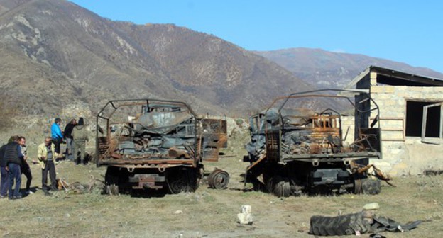 Burnt military trucks in the Karvachar District of Nagorno-Karabakh, November 2020. Photo by Armine Martirosyan for the "Caucasian Knot" Burnt military trucks in the Karvachar District of Nagorno-Karabakh, November 2020. Photo by Armine Martirosyan for the "Caucasian Knot"