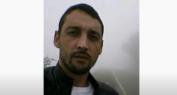 Movsar Umarov. Screenshot of the video https://www.youtube.com/watch?v=pVqepeX_DEw Movsar Umarov. Screenshot of the video https://www.youtube.com/watch?v=pVqepeX_DEw