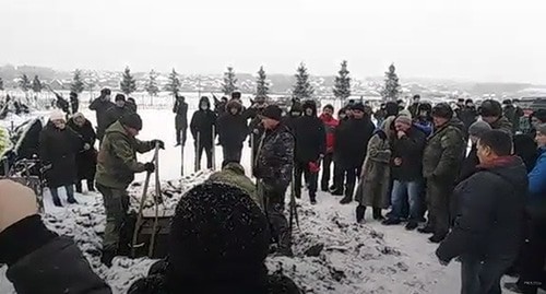 Funeral of a peacekeeper Alexander Ivanov in Bashkortostan. Screenshot: proufu102ru https://www.youtube.com/watch?v=WbFjXAhqGhs&feature=emb_logo Funeral of a peacekeeper Alexander Ivanov in Bashkortostan. Screenshot: proufu102ru https://www.youtube.com/watch?v=WbFjXAhqGhs&feature=emb_logo