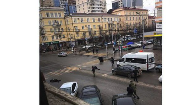 At the scene of a shooting in Grozny. Screenshot https://t.me/bazabazon/5513 At the scene of a shooting in Grozny. Screenshot https://t.me/bazabazon/5513