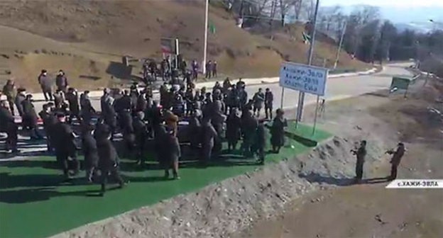 A solemn ceremony to rename the village of Pervomayskoye into Khazhi-Evla (Chechnya). Screenshot: https://www.instagram.com/p/CJl8Meypqpg/ A solemn ceremony to rename the village of Pervomayskoye into Khazhi-Evla (Chechnya). Screenshot: https://www.instagram.com/p/CJl8Meypqpg/