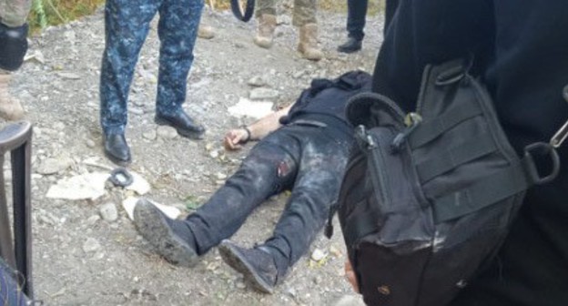 Alleged militant killed during a shootout with law enforcers in Grozny. Photo: press service of the National Antiterrorism Committee, http://nac.gov.ru Alleged militant killed during a shootout with law enforcers in Grozny. Photo: press service of the National Antiterrorism Committee, http://nac.gov.ru