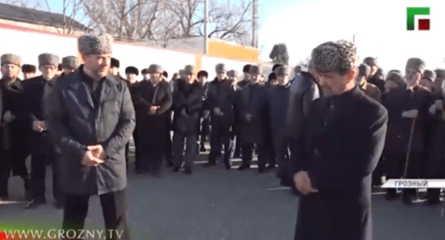 Reconciliation of Ingush and Chechen teips in Grozny, January 7, 2021. Screenshot: https://www.instagram.com/p/CJypg7epIxu/ Reconciliation of Ingush and Chechen teips in Grozny, January 7, 2021. Screenshot: https://www.instagram.com/p/CJypg7epIxu/