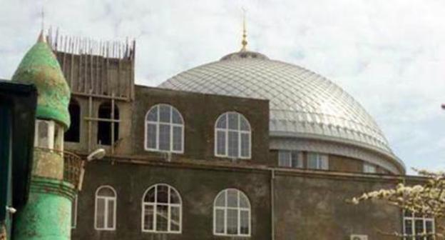 Mosque at the Hungarian Fighters street in Makhachkala. Photo by Patimat Makhmudova for the "Caucasian Knot" Mosque at the Hungarian Fighters street in Makhachkala. Photo by Patimat Makhmudova for the "Caucasian Knot"