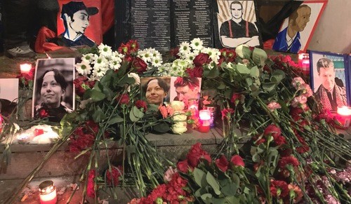 Flowers and candles at the venue of murder of lawyer Stanislav Markelov and journalist Anastasia Baburova. Moscow, January 19, 2021. Photo by Oleg Krasnov for the Caucasian Knot Flowers and candles at the venue of murder of lawyer Stanislav Markelov and journalist Anastasia Baburova. Moscow, January 19, 2021. Photo by Oleg Krasnov for the Caucasian Knot
