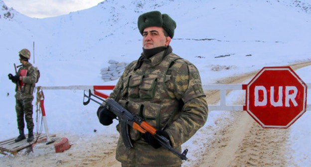 A soldier on a border post on the road through Kelbadjar. Photo by Aziz Karimov for the "Caucasian Knot" A soldier on a border post on the road through Kelbadjar. Photo by Aziz Karimov for the "Caucasian Knot"