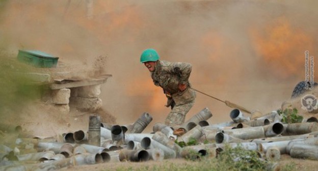 An Armenian soldier in the Karabakh conflict zone. Photo by the press service of the Armenian Ministry of Defence https://mil.am/ru/news/8436 An Armenian soldier in the Karabakh conflict zone. Photo by the press service of the Armenian Ministry of Defence https://mil.am/ru/news/8436