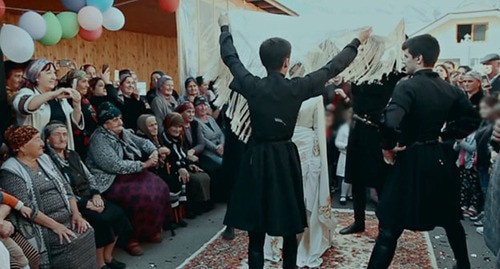 The traditional dance. Screenshot of the video https://vimeo.com/gorkyfilmstudio The traditional dance. Screenshot of the video https://vimeo.com/gorkyfilmstudio
