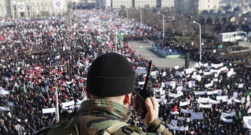 Law enforcer, Grozny. Photo: REUTERS/Eduard Korniyenko Law enforcer, Grozny. Photo: REUTERS/Eduard Korniyenko