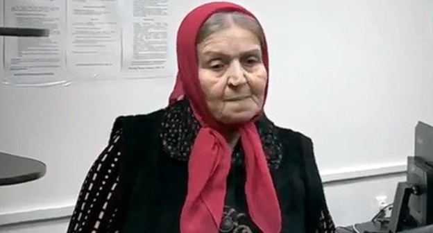 Zina Dolueva, a resident of Grozny. Screenshot: https://vk.com/groznytv?z=video-42535075_456249926%2F743f1ff48c8c809ae0%2Fpl_wall_-42535075 Zina Dolueva, a resident of Grozny. Screenshot: https://vk.com/groznytv?z=video-42535075_456249926%2F743f1ff48c8c809ae0%2Fpl_wall_-42535075
