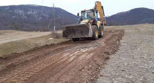 Construction site in Shurnukh. Photo: Tigran Avinyan, https://www.facebook.com/tigran.avinyan/photos/pcb.2681037092200694/2681036992200704/ Construction site in Shurnukh. Photo: Tigran Avinyan, https://www.facebook.com/tigran.avinyan/photos/pcb.2681037092200694/2681036992200704/