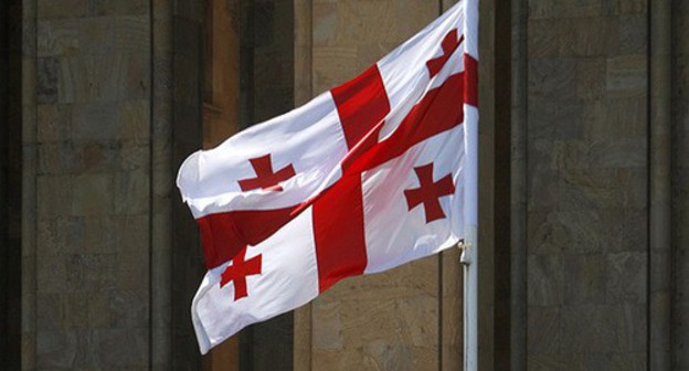 Flag of Georgia near the Parliament building. Photo: REUTERS/David Mdzinarishvili Flag of Georgia near the Parliament building. Photo: REUTERS/David Mdzinarishvili