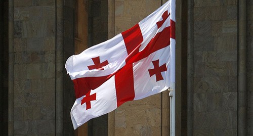 Flag of Georgia near the Parliament building. Photo: REUTERS/David Mdzinarishvili Flag of Georgia near the Parliament building. Photo: REUTERS/David Mdzinarishvili
