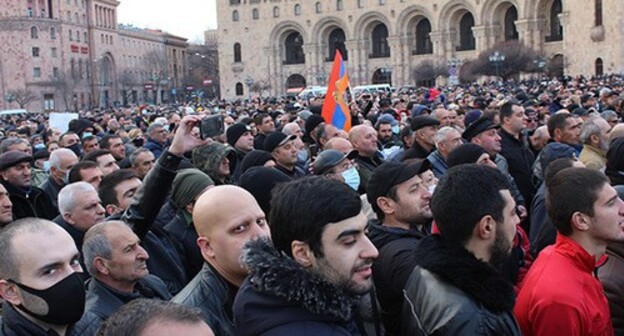 A rally in the center of Yerevan. February 25, 2021. Photo by Tigran Petrosyan for the "Caucasian Knot" A rally in the center of Yerevan. February 25, 2021. Photo by Tigran Petrosyan for the "Caucasian Knot"
