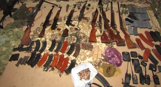 Firearms and ammunition discovered in the house of Akhra Avidzba, the former aide to the President of Abkhazia. Photo: https://mvdra.org/press/11887/ Firearms and ammunition discovered in the house of Akhra Avidzba, the former aide to the President of Abkhazia. Photo: https://mvdra.org/press/11887/