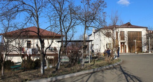 A boarding house in Stepanakert where refugees are accommodated. Nagorno-Karabakh, March 2, 2021. Photo by Alvard Grigoryan for the "Caucasian Knot" A boarding house in Stepanakert where refugees are accommodated. Nagorno-Karabakh, March 2, 2021. Photo by Alvard Grigoryan for the "Caucasian Knot"
