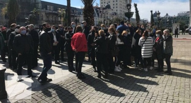 Employees of the event industry took part in a protest action in Batumi. march 16, 2021. Screenshot of the video https://www.rustavi2.ge/ka/news/193075 Employees of the event industry took part in a protest action in Batumi. march 16, 2021. Screenshot of the video https://www.rustavi2.ge/ka/news/193075