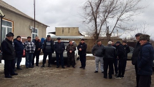 Gathering of residents of the dwelling settlement of Progress in the Stavropol Territory. Photo by Lyudmila Maratova for the Caucasian Knot Gathering of residents of the dwelling settlement of Progress in the Stavropol Territory. Photo by Lyudmila Maratova for the Caucasian Knot