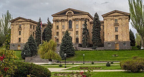 National Assembly of Armenia. Photo: https://ru.armeniasputnik.am/armenia/20170519/7371819/armeniya-parlament-vice-spikery-vybory.html National Assembly of Armenia. Photo: https://ru.armeniasputnik.am/armenia/20170519/7371819/armeniya-parlament-vice-spikery-vybory.html