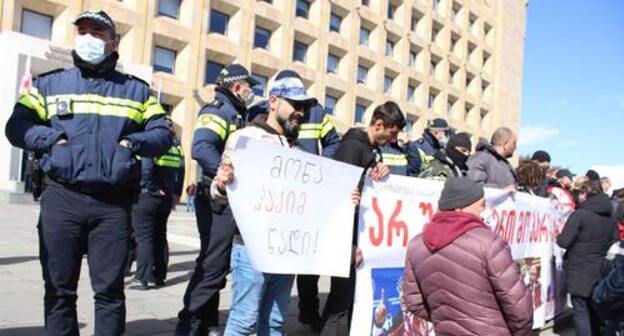 Protest action in front of the government building in Georgia, Tbilisi, March 9, 2021. Photo by Inna Kukudzhanova for the Caucasian Knot Protest action in front of the government building in Georgia, Tbilisi, March 9, 2021. Photo by Inna Kukudzhanova for the Caucasian Knot