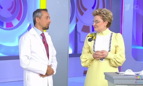 Elena Malysheva and Minister of Healthcare for Chechnya Elkhan Suleimanov. Screenshot: http://www.youtube.com/watch?v=Lg-37E1U9c4&t=15s Elena Malysheva and Minister of Healthcare for Chechnya Elkhan Suleimanov. Screenshot: http://www.youtube.com/watch?v=Lg-37E1U9c4&t=15s