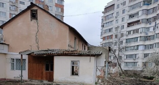 Damaged house in Nalchik. Photo courtesy of Liza Shak Damaged house in Nalchik. Photo courtesy of Liza Shak